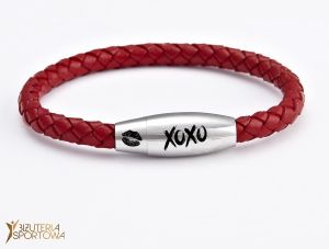 XOXO leather bracelet