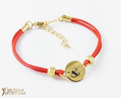 Bracelet for the female archer